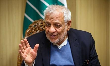 بادامچیان: ۴۰ میلیون زن چادری داریم؛ بی‌حجابی خواست ۵درصد آدم ناجور است