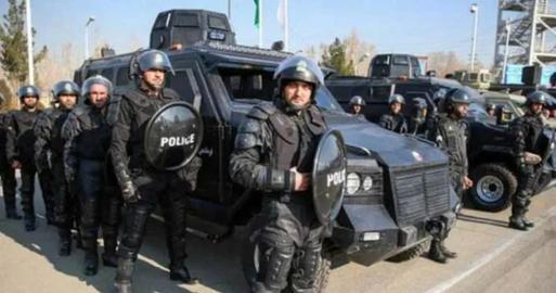 همچنین در پی اعتراضات سراسری نیروهای امنیتی، ۱۱ مهرماه به ساختمان «اسنپ» رفته و قصد بازداشت کارمندانی را داشتند که از اعتصابات سراسری حمایت کردند
