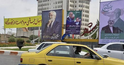 A staunch Jalili supporter, said, "Those who try to destroy Jalili are reckless. They want to hand over the country to America and can't stand a stronger Iran"