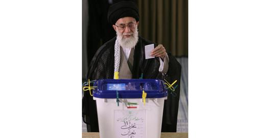 انگشترهای سیاسی علی خامنه‌ای؛ ابراز تاثیر بر افکار عمومی