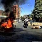 فوریت‌های پزشکی در اعتراضات؛ مواجهه با شوکر، باتوم، تفنگ و گاز اشک‌آور