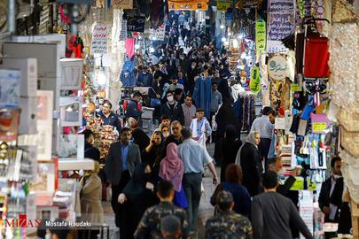 تسلط «مناسبات بازاری» بر روابط فردی و اجتماعی ایرانی‌ها