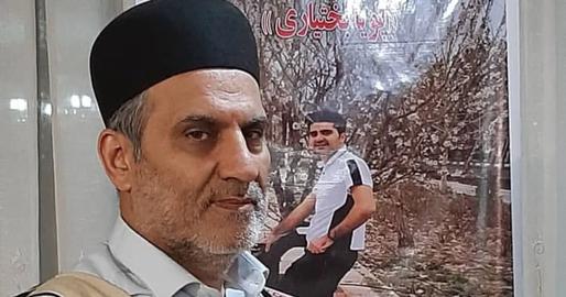 «منوچهر بختیاری»، پدر «پویا بختیاری»، جان‌باخته اعتراضات آبان ۹۸، با وجود شرایط وخیم جسمانی پس از جراحی فتق و حمله قلبی، به زندان چوبیندر قزوین بازگردانده شد.