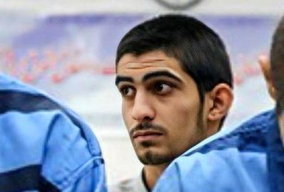 Branch 15 of the Tehran Revolutionary Court sentenced Baroghani on October 29, after holding only one hearing, on the charge of "waging war against God." The defendant did not have a lawyer during the proceedings