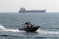 یونان توقیف نفت‌کش‌های خود توسط سپاه را «دزدی دریایی» خواند