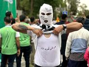 حضور توماج صالحی در مسابقه دو شیراز با شعارهای اعتراضی