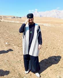 صفحه اینستاگرام «توماج صالحی» خواننده و رپر معترض منتقد جمهوری اسلامی با انتشار پستی نوشت که او روز پنجشنبه ۲۹خرداد۱۴۰۴ در جزیره کیش بازداشت شده است.