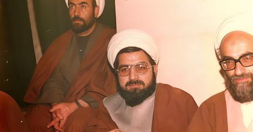 حسن روحانی گفته که به کار بردن عبارت «امام» برای آیت‌الله خمینی، یک «الهام الهی» بوده است