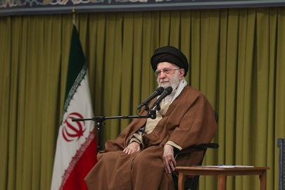 علی خامنه‌ای، رهبر جمهوری اسلامی، نیروهای نیابتی