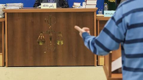 آخرین جلسه دادگاه «کیوان امام‌وردی»، فارغ‌التحصیل دانشکده ادبیات «دانشگاه تهران» که تاکنون چندین زن به اتهام تجاوز از او شکایت کرده‌اند، قرار است روز هجدهم خرداد ۱۴۰۱ برگزار شود