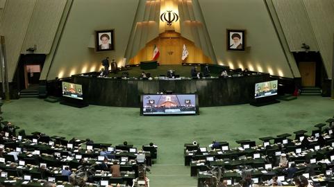 در این دوره از انتخابات، برای اولین بار تنها کاندیداهایی حق ثبت‌نام دارند که در مرحله پیش ثبت‌نام، مدارک خود را تحویل ستاد انتخابات داده و ثبت‌نام کرده باشند