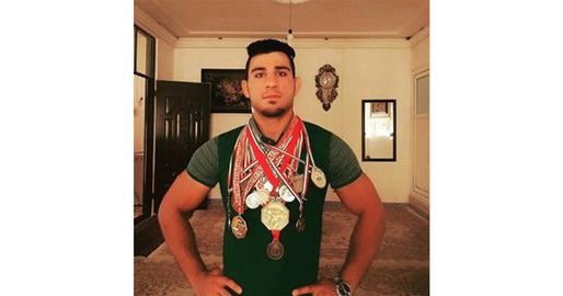 بازداشت معصوم رضوی، ورزشکار MMA  کرمانشاهی و سکوت اجباری خانواده