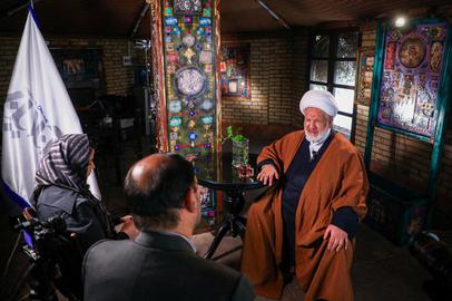 رازینی در برخی از مهم‌ترین اتفاقات مربوط به جانشینی رهبری در جمهوری اسلامی نقش ایفا کرده بود