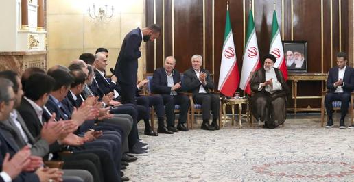 در اطلاعات به دست آمده از هک خبرگزاری فارس، اسنادی از پیشنهاد نیروهای امنیتی سپاه پاسداران برای تخصیص دادن «پاداش‌های مادی و معنوی ویژه» به بازیکنان تیم فوتبال برای بالا بردن انگیزه‌های آن‌ها دیده می‌شد