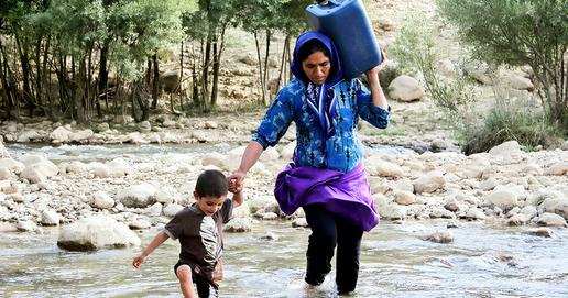 گسترش فقر زنانه، بی آبی و تصمیمات تک‌جنسیتی؛ گفت‌وگو با اعظم بهرامی