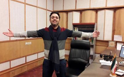سجاد در شبکه‌های مختلف رادیویی از جمله رادیو جوان، رادیو گفت‌وگو، رادیو سلامت، رادیو صبا و رادیو ایران برنامه اجرا کرده، نمایش رادیویی بازی کرده و در کنار همه این‌ها، کتاب صوتی خوانده است