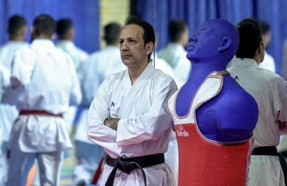 چهارم تیر سال جاری، رسانه‌ها در ایران خبر دادند که سفارت آمریکا در ارمنستان، مدارک رییس فدراسیون و سرمربی تیم ملی کاراته ایران را نپذیرفته است