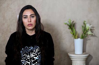سعیده فتحی، خبرنگار ورزشی که پیش از آغاز جام‌جهانی بازداشت شده بود می‌گوید نگهبان‌های زندان پس از بازی ایران و آمریکا، به زنان بازداشت شده، لقب «وطن فروش» داده بودند. او می‌گوید: «ما نمی‌دانستیم مردم در خیابان‌ها شادی کرده بودند. از عصبانیت و فریادهای نگهبان متوجه این موضوع شدیم.»