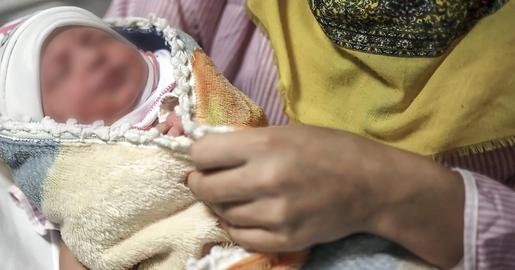 طبق اطلاع «ایران‌وایر»، سپاه پاسداران ایران در شهرهای مختلف استان کردستان، کارگاه‌های آموزشی «جلوگیری از سقط جنین» برگزاری می‌کند. همچنین تاکنون دو پزشک و هفت ماما را شناسایی و با آن‌ها برخوردهای امنیتی کرده‌اند