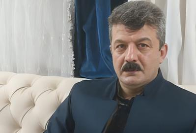 سلیمان عبدی به دلیل سخنانی که در مراسم پنجشبه آخر سال ۱۴۰۱ بر مزار مهسا(ژینا) امینی کرده بود به تبلیغ علیه نظام و اخلال در نظم عمومی متهم شده است.