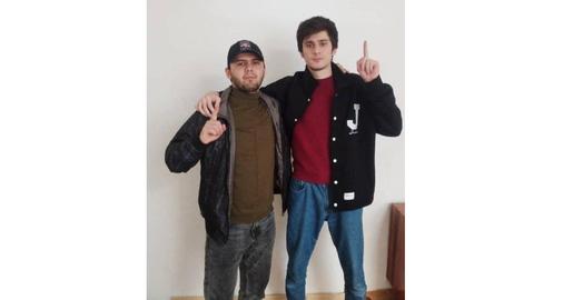 تسنیم تصویر دیگری منتشر کرد که شخص به اصطلاح عامل تیراندازی در کنار «هماهنگ کننده اصلی عملیات» در داخل ایران است