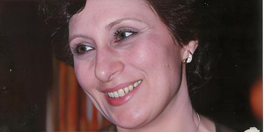 ۴۲ سال پیش، در سپیده‌دم ۱۴دی۱۳۶۰، هفت شهروند بهایی (پنج مرد و دو زن) به حکم دادگاه انقلاب اسلامی مرکز در زندان «اوین» به جوخه اعدام سپرده شدند؛ شش تن از آن‌ها عضو «شورای مدیران جامعه بهایی تهران» بودند و نفر هفتم میزبان این جمع بود؛ زنی ۴۶ ساله به نام  «شیدرخ امیرکیا»