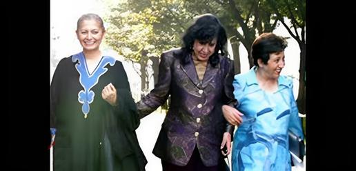 Shirin Ebadi (right) with the Iranian poet Simin Behbahani and human rights lawyer Mehrangiz Kar