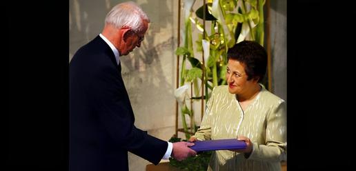 Shirin Ebadi receiving the Nobel Peace Prize in Oslo in 2003