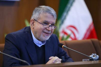 رضا صالحی‌امیری، رییس کنونی کمیته المپیک ایران در تماسی با «کیکاووس سعیدی»، دبیرکل کمیته ملی المپیک، از ثبت‌نام مجدد برای ریاست این کمیته کنار کشیده است