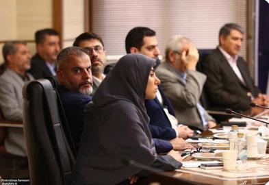 حضور پسر عارف در معارفه وزیر صمت جنجال ساز شد
