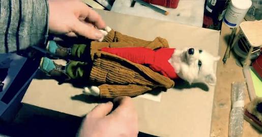 One of Monsieur Tajino’s most famous creations is the White Wolf, a puppet accompanying him everywhere