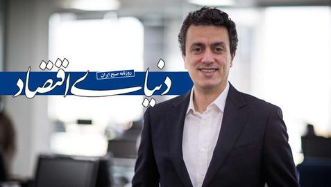 «مجید زمانی»، از موسسان «دیجی‌کالا» و «سرآوا» که پیش‌تر مدیر «مجموعه گروه مالی کیان»، بوده در گفت‌وگو با ایران‌وایر گفت: «در مورد گروه مالی کیان اطلاعی ندارم، ولی خبر دقیق دارم که چگونه از طرف حاکمیت به "سرآوا"، "دیجی‌کالا" و "کافه‌بازار" فشار آوردند که باید سهامتان را واگذار کنید.»