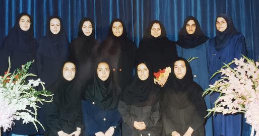 رها اخوان، شناگر آب‌های آزاد، شناگران زن در ایران، شرم بدن، شنا، مریم دهکردی، ثمانه قدرخان، آیدا قجر، شیما شهرابی، شنای آب‌های، استخر روباز ، سد لتیان٫سد کرج، کمپ شنای آب‌های آزاددریای بسفرشنای زنان