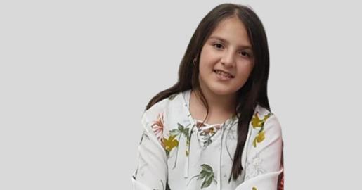 «ملیکا برجی»، دختر نوجوان کرجی که در تیراندازی ماموران در اسفند سال گذشته مجروح شده بود، بر اثر جراحات وارده در بیمارستان درگذشت.