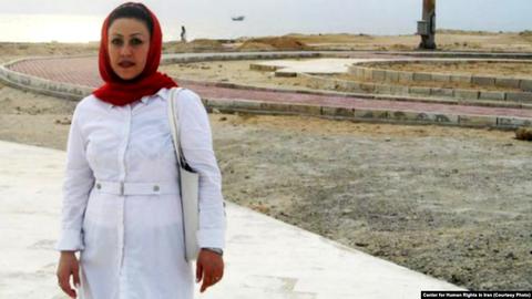 مریم اکبری منفرد از داخل زندان: ۱۳سال جنایت را با چشمانم دیدم