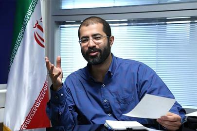 مهدی جمشیدی در راستای جنگ نرم، به دنبال ساختن دوگانه‌های مختلف است و در سخنرانی‌ها و نوشته‌های گوناگونش مدام بر سر این دوگانه‌ها مانند «مقاومت» و «استکبار» تاکید دارد