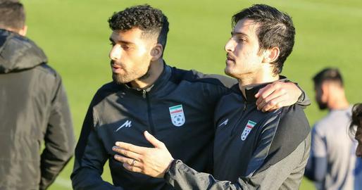Footballer Sardar Azmoun Apologizes for Supporting Protests