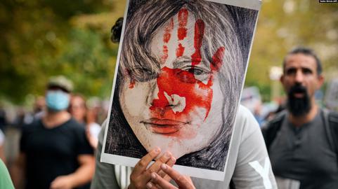 مراسم چهلم مهسا امینی در سقز؛ تیراندازی به معترضان