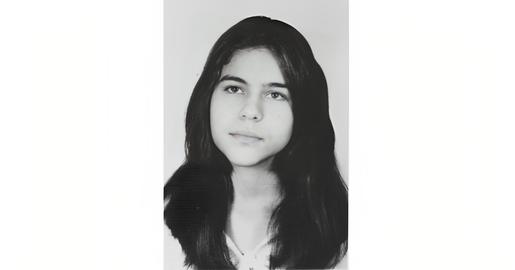 Mona Mahmoudnejad: la niña bahá'í de 17 años que fue ahorcada después de su padre