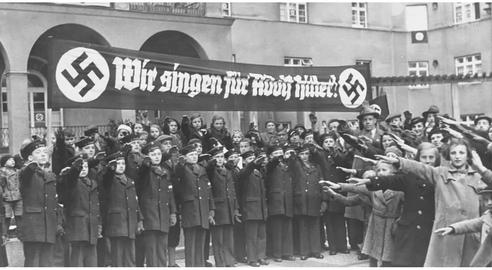 نازی‌ها چه‌طور ایدئولوژی خود را به جوانان تلقین می‌کردند؟