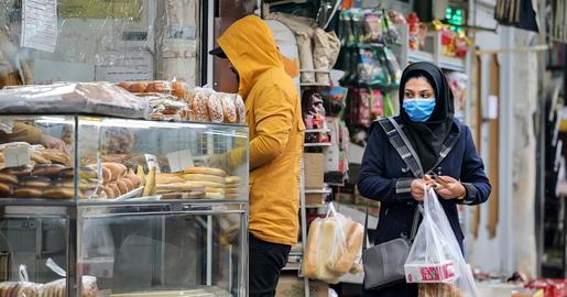 مجلیس: ایرانلیلارین اوچده بیری اساس احتیاجلارینی قارشیلایا بیلمیر