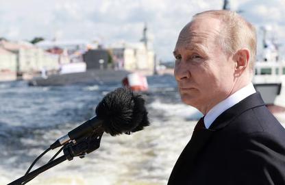 Putin Urges Iran to Avoid Civilian Casualties in Israel Response