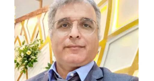 On the evening of September 24, eight agents of the Ministry of Intelligence raided the optician store of Payam Vali, a Baha'i citizen living in Karaj, and without showing a warrant beat and arrested him