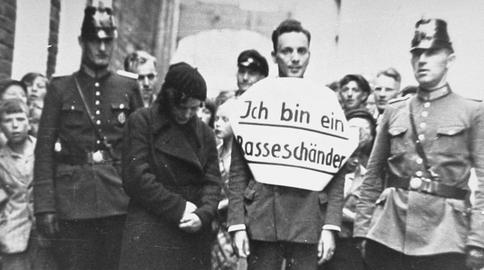 همکاری نخبگان آلمانی در سرکوب یهودیان و دیگر اقشار در آلمان نازی
