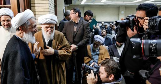 کاظم صدیقی، امام جمعه تهران، گفته بود: «رهبری، ولی خداست و دیدش شخصی نیست و الهام است»