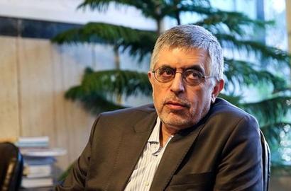 کرباسچی: ثبت‌نام انتخابات را به استند آپ کمدی تبدیل کرده‌اند