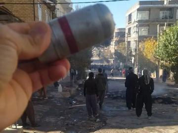 استفاده از گاز اعصاب در سرکوب معترضان جوانرود