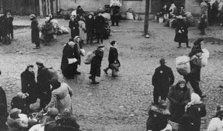 در جریان هولوکاست، تأسیس گتوها مرحله‌ای کلیدی بود در روند تفکیک و سرکوب وحشیانه‌ نازی‌ها که سرانجام به کشتار یهودیان اروپا انجامید