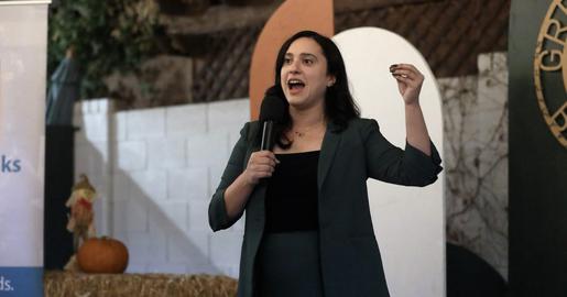 یاسمن انصاری، کنگره آمریکا،