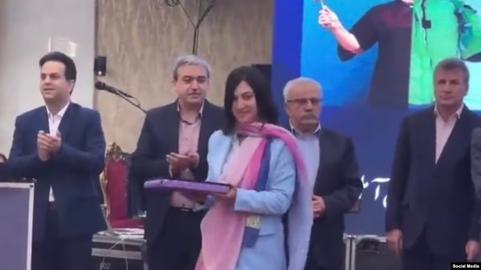حجاب اجباری؛ مدیران حاضر در مراسم روز پزشک آمل برکنار شدند